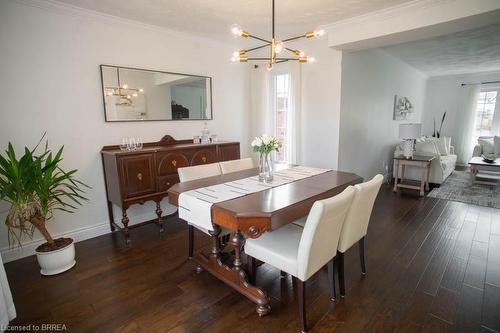 15 Pinto Court, Brantford, ON - Indoor Photo Showing Dining Room