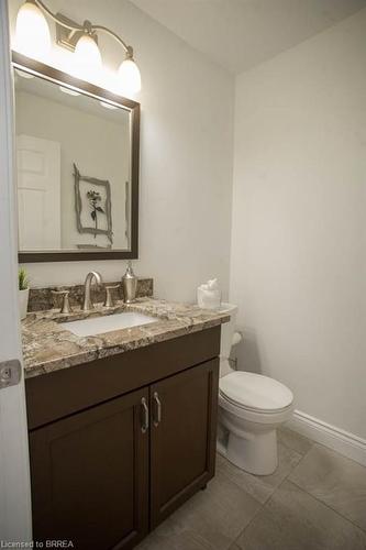 15 Pinto Court, Brantford, ON - Indoor Photo Showing Bathroom