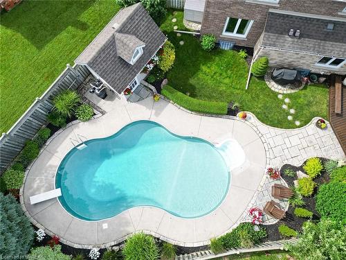 15 Pinto Court, Brantford, ON - Outdoor With In Ground Pool