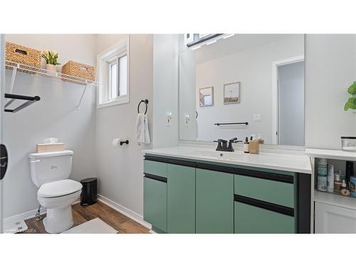 42 Thompson Drive, Port Dover, ON - Indoor Photo Showing Bathroom