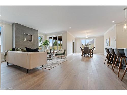 107 Judd Drive, Simcoe, ON - Indoor Photo Showing Living Room