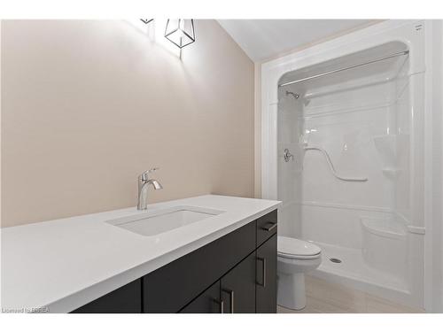 107 Judd Drive, Simcoe, ON - Indoor Photo Showing Bathroom