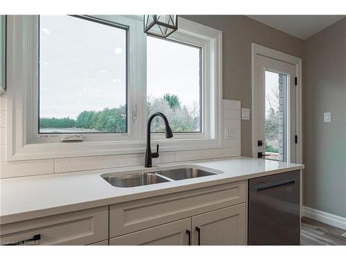 33 Vanrooy Trail, Waterford, ON - Indoor Photo Showing Kitchen With Double Sink