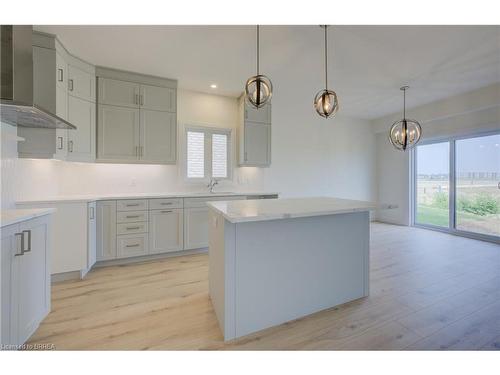 345 Bradshaw Drive, Stratford, ON - Indoor Photo Showing Kitchen With Upgraded Kitchen