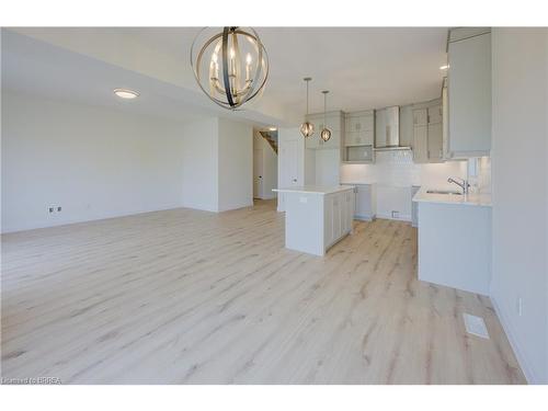 345 Bradshaw Drive, Stratford, ON - Indoor Photo Showing Kitchen