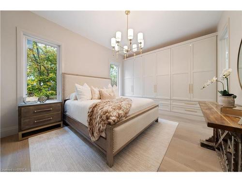 151 Parkside Drive, Brantford, ON - Indoor Photo Showing Bedroom