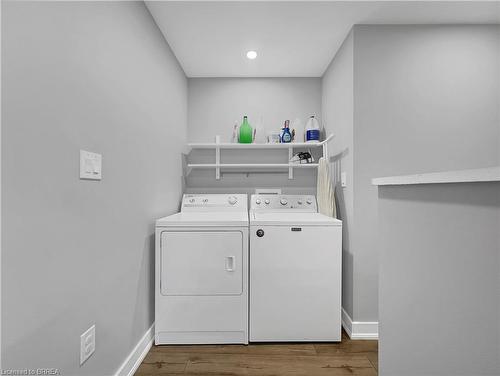 52 Church Street, Brantford, ON - Indoor Photo Showing Laundry Room