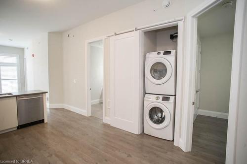 110-85A Morrell Street, Brantford, ON - Indoor Photo Showing Laundry Room
