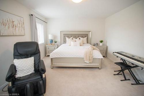 61 Cheevers Road, Brantford, ON - Indoor Photo Showing Bedroom