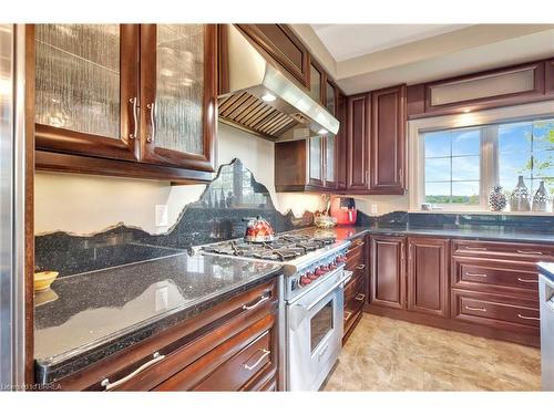 28 Old Lakeshore Road, Port Dover, ON - Indoor Photo Showing Kitchen