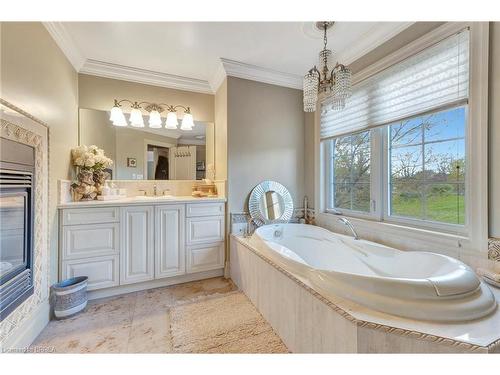 28 Old Lakeshore Road, Port Dover, ON - Indoor Photo Showing Bathroom