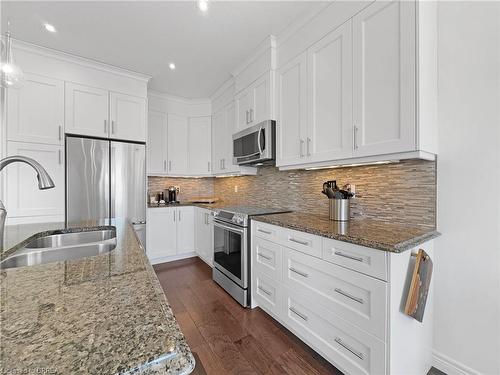 3 Heath Street, Brantford, ON - Indoor Photo Showing Kitchen With Stainless Steel Kitchen With Double Sink With Upgraded Kitchen