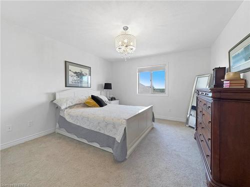 3 Heath Street, Brantford, ON - Indoor Photo Showing Bedroom