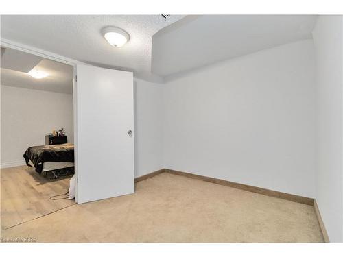 3314 Jolliffe Avenue, Mississauga, ON - Indoor Photo Showing Other Room