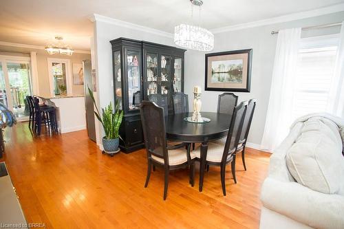 48 Mcguiness Drive, Brantford, ON - Indoor Photo Showing Dining Room