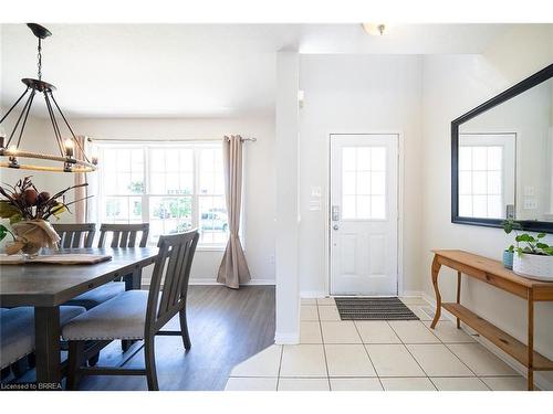 34 Stowe Terrace, Brantford, ON - Indoor Photo Showing Dining Room