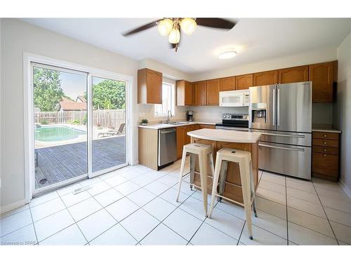 34 Stowe Terrace, Brantford, ON - Indoor Photo Showing Kitchen