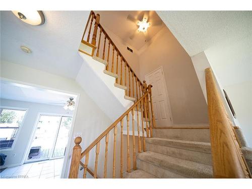 34 Stowe Terrace, Brantford, ON - Indoor Photo Showing Other Room