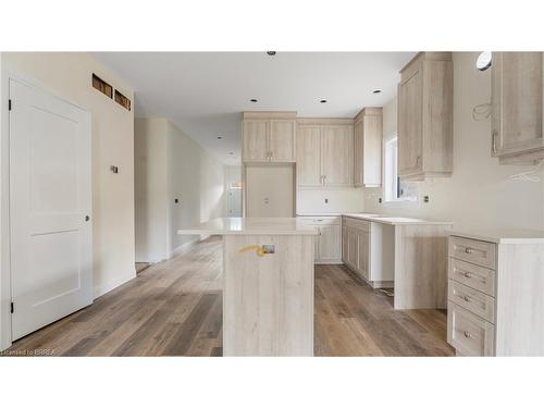 C-21 John Pound Road, Tillsonburg, ON - Indoor Photo Showing Kitchen