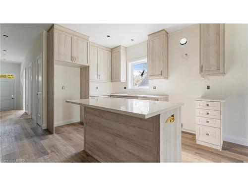 C-21 John Pound Road, Tillsonburg, ON - Indoor Photo Showing Kitchen