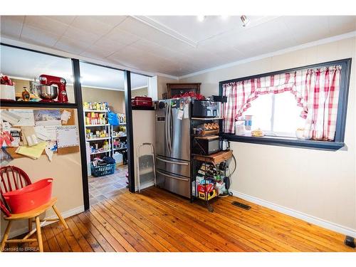 236 Darling Street, Brantford, ON - Indoor Photo Showing Other Room