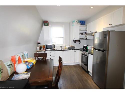122 Chatham Street, Brantford, ON - Indoor Photo Showing Kitchen With Double Sink