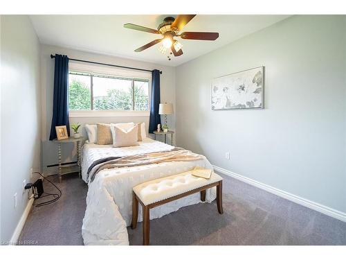 445 Powerline Road, Brantford, ON - Indoor Photo Showing Bedroom