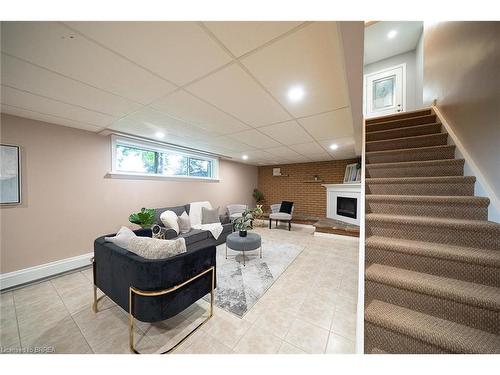 445 Powerline Road, Brantford, ON - Indoor Photo Showing Other Room