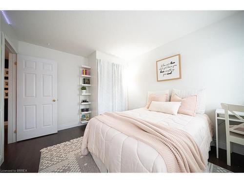 84 Gaydon Way, Brantford, ON - Indoor Photo Showing Bedroom