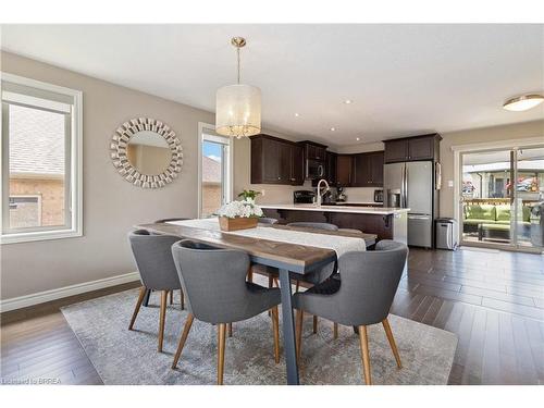 160 Oak Street, Simcoe, ON - Indoor Photo Showing Dining Room