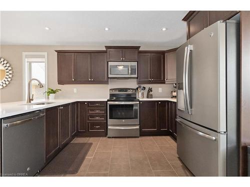 160 Oak Street, Simcoe, ON - Indoor Photo Showing Kitchen