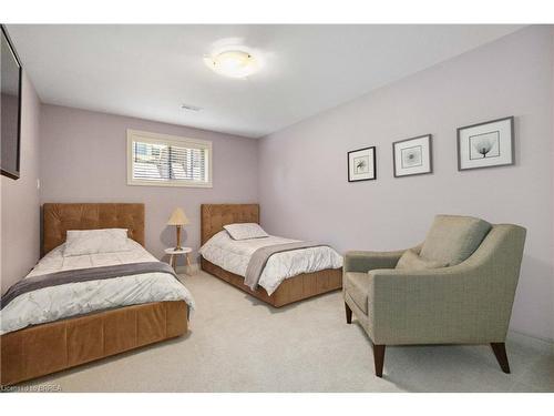 160 Oak Street, Simcoe, ON - Indoor Photo Showing Bedroom