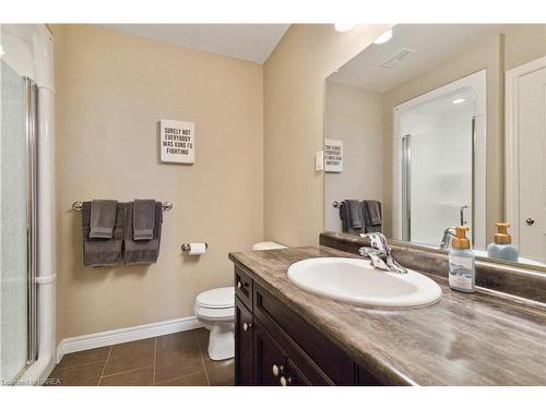 160 Oak Street, Simcoe, ON - Indoor Photo Showing Bathroom