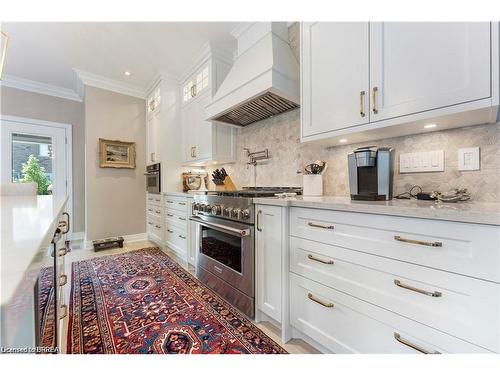 14 Wingrove Woods, Brantford, ON - Indoor Photo Showing Kitchen With Upgraded Kitchen