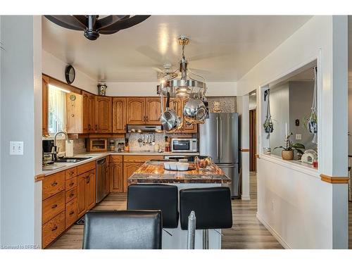 3 Cedar Street, Paris, ON - Indoor Photo Showing Kitchen