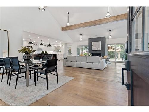 166 St George Street, Brantford, ON - Indoor Photo Showing Dining Room