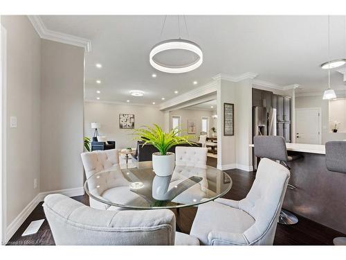 125 Savannah Ridge Drive, Paris, ON - Indoor Photo Showing Dining Room