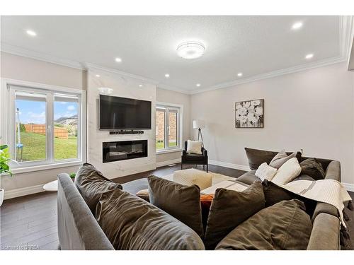 125 Savannah Ridge Drive, Paris, ON - Indoor Photo Showing Living Room With Fireplace