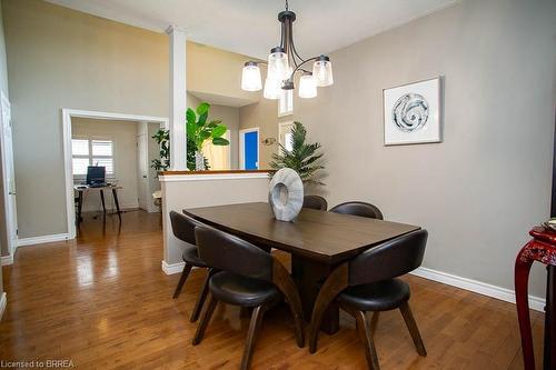 466 Queen Street S, Simcoe, ON - Indoor Photo Showing Dining Room