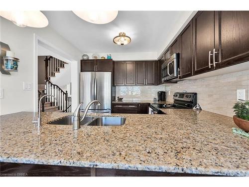 180 Thomas Avenue, Brantford, ON - Indoor Photo Showing Kitchen With Double Sink With Upgraded Kitchen