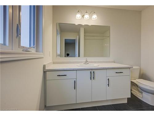 353 Bradshaw Drive, Stratford, ON - Indoor Photo Showing Bathroom