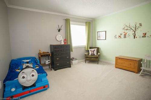 142 Blackburn Drive, Brantford, ON - Indoor Photo Showing Bedroom