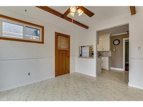 54 Franklin Street, Brantford, ON - Indoor Photo Showing Kitchen