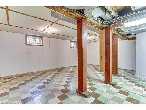 54 Franklin Street, Brantford, ON - Indoor Photo Showing Basement