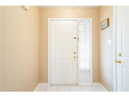 4-10 Courtland Drive, Brantford, ON - Indoor Photo Showing Other Room