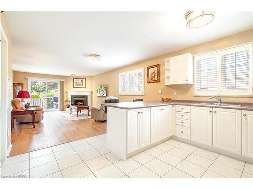 4-10 Courtland Drive, Brantford, ON - Indoor Photo Showing Kitchen With Double Sink