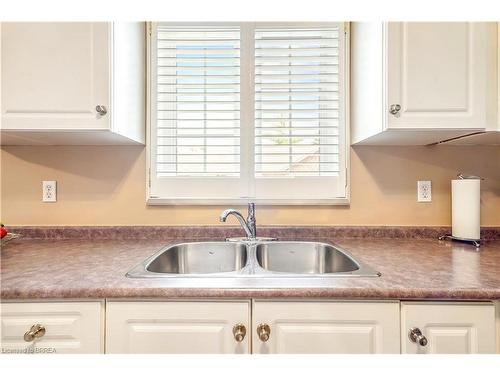 4-10 Courtland Drive, Brantford, ON - Indoor Photo Showing Kitchen With Double Sink