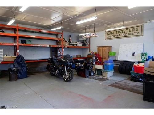 15 Lyndhurst Street, Brantford, ON - Indoor Photo Showing Garage