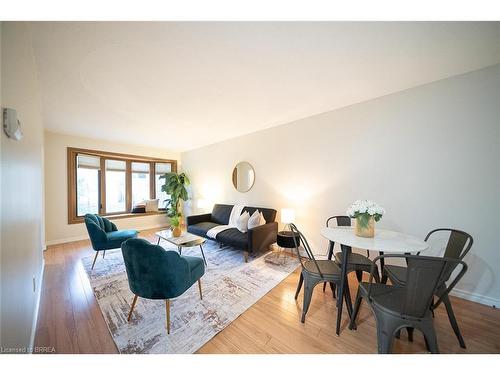 98 Ferguson Avenue N, Hamilton, ON - Indoor Photo Showing Dining Room