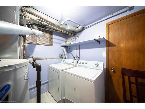 98 Ferguson Avenue N, Hamilton, ON - Indoor Photo Showing Laundry Room